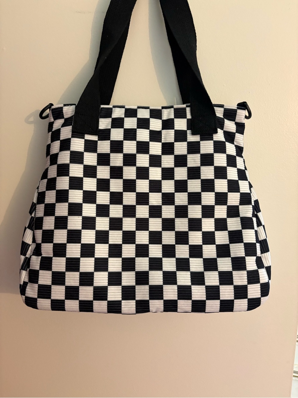 Black and White Checkered Tote Bag - Unbranded - Picture 2 of 5